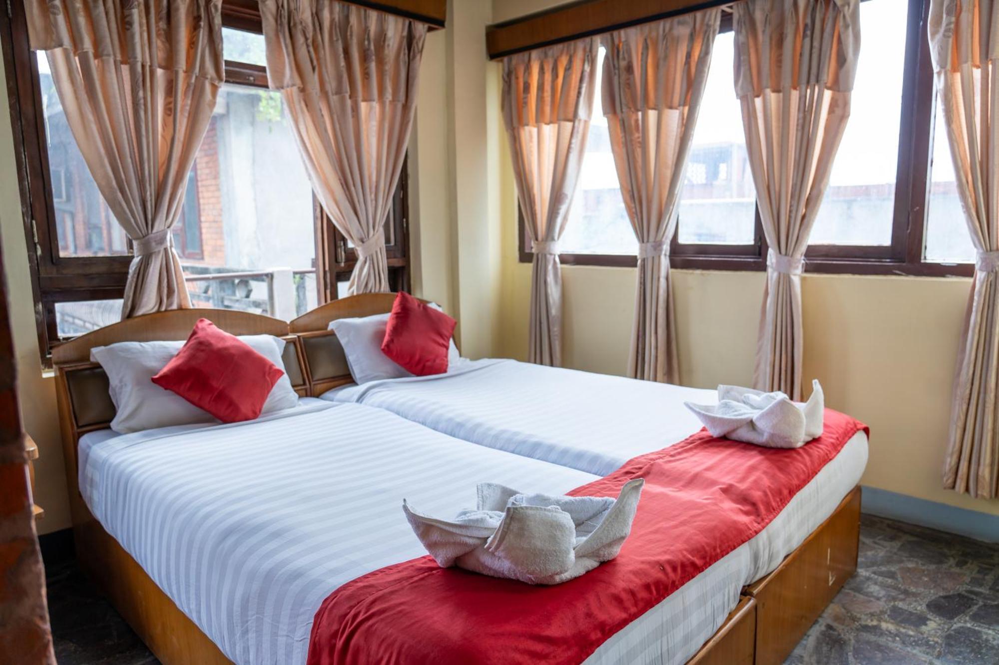 Golden Gate Guest House Bhaktapur Ngoại thất bức ảnh