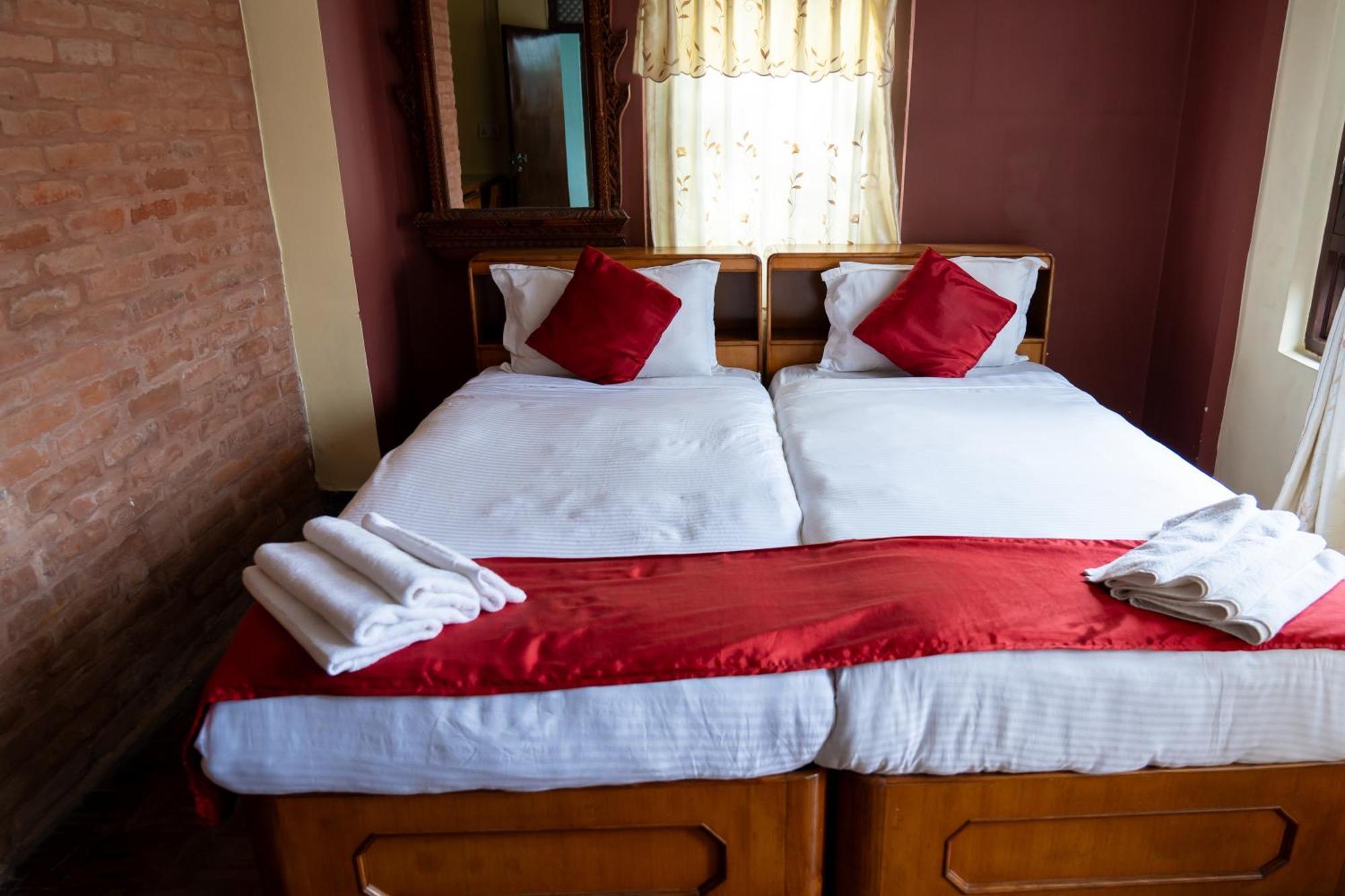 Golden Gate Guest House Bhaktapur Ngoại thất bức ảnh