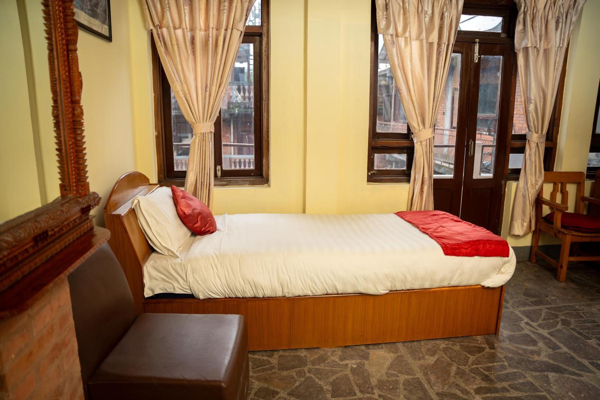 Golden Gate Guest House Bhaktapur Ngoại thất bức ảnh