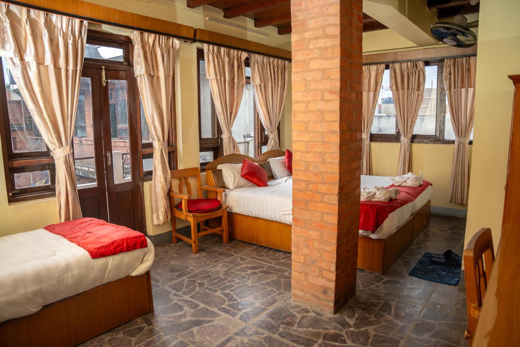 Golden Gate Guest House Bhaktapur Ngoại thất bức ảnh