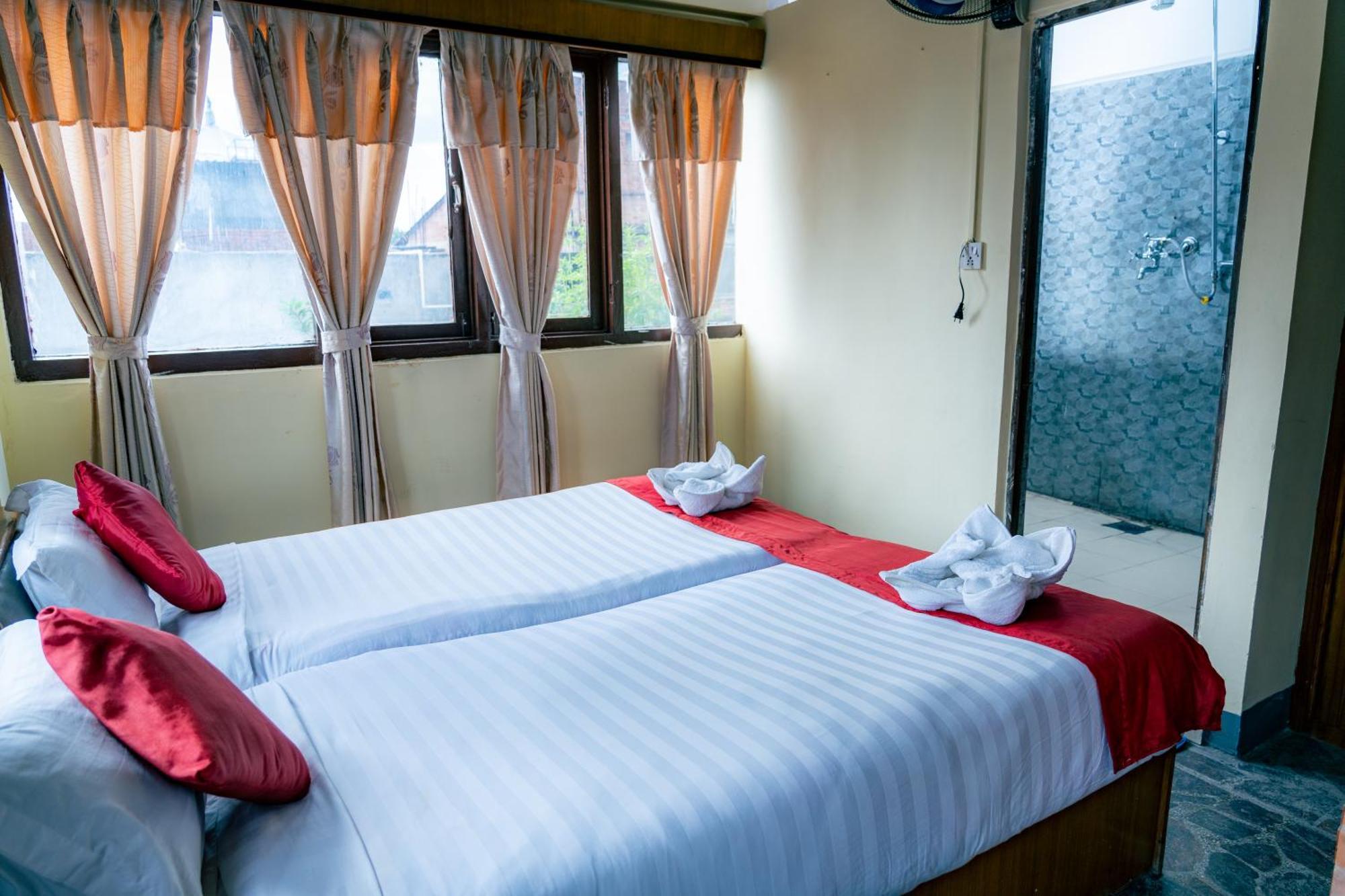 Golden Gate Guest House Bhaktapur Ngoại thất bức ảnh