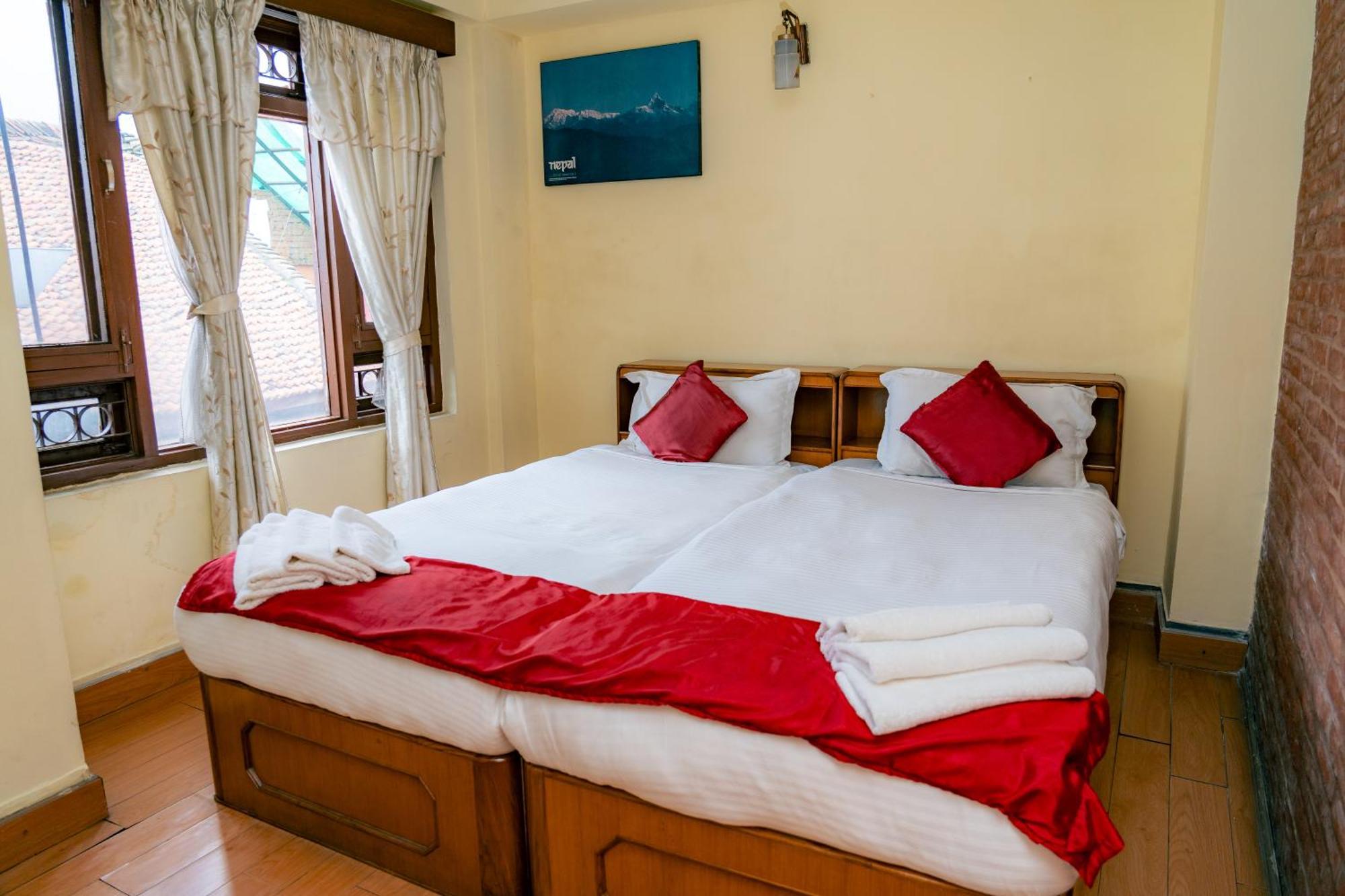 Golden Gate Guest House Bhaktapur Ngoại thất bức ảnh