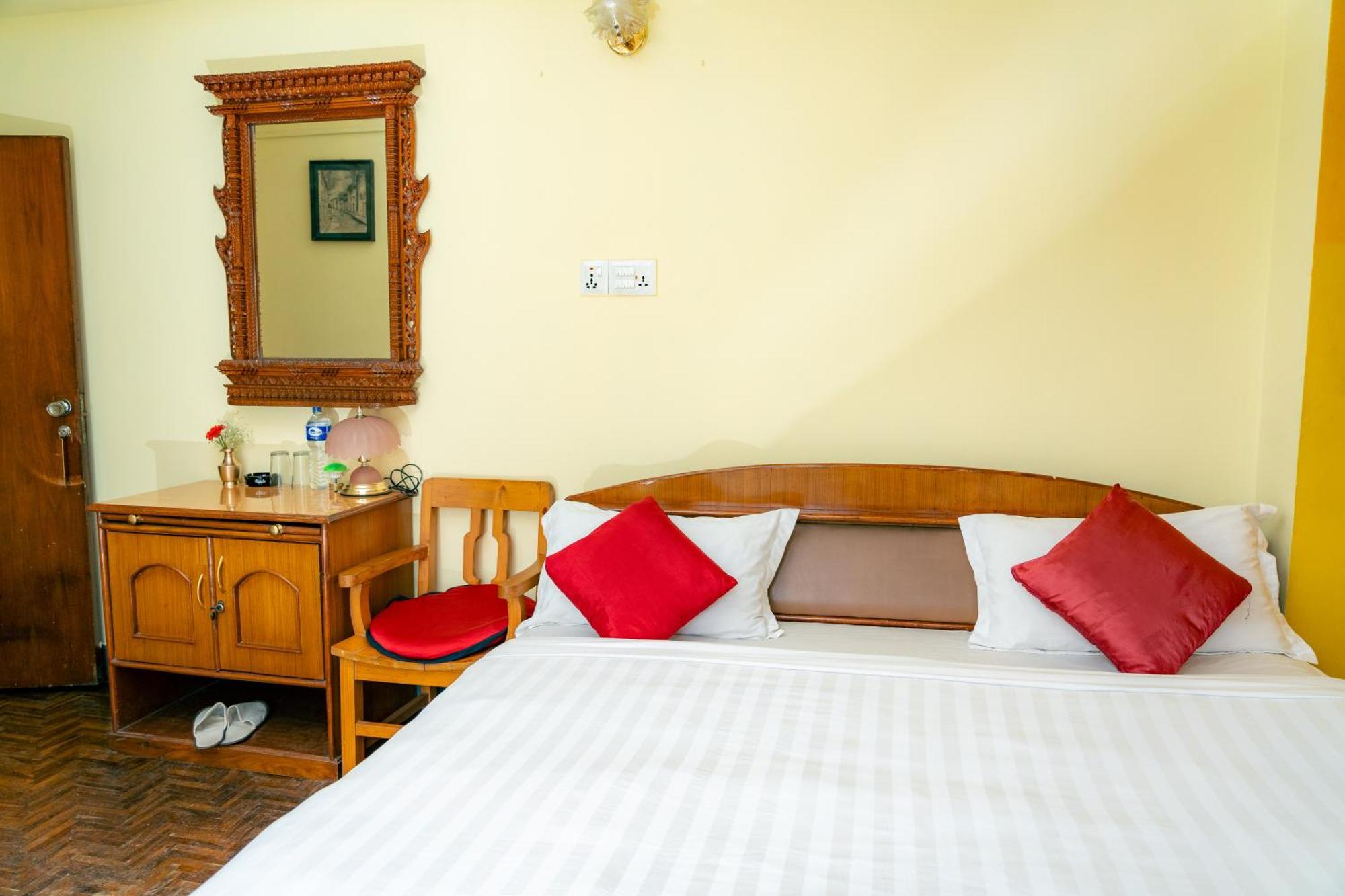 Golden Gate Guest House Bhaktapur Ngoại thất bức ảnh